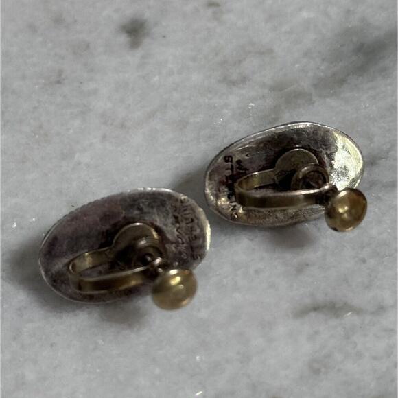 Vintage Sterling Silver Signed Black Onyx Warrior Face Screw Back Earrings - Picture 7 of 7